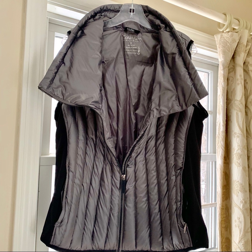 Calvin Klein silver down puffer vest